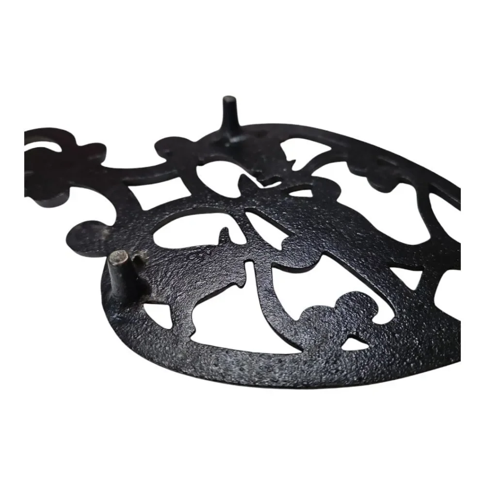 Vintage Cast Iron Trivet Noble Pennsylvania Dutch Folk Art Design